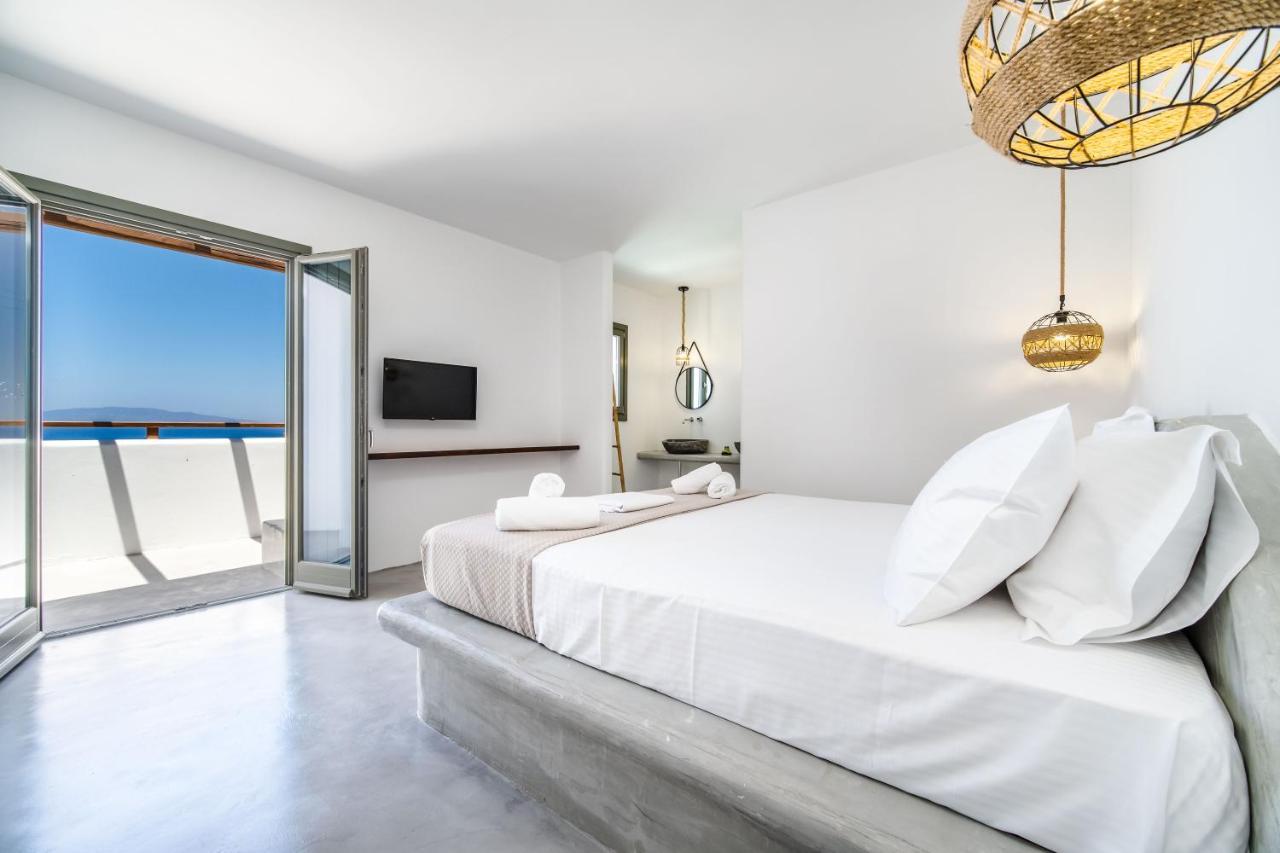 Amethyst Luxury Suites Oia Екстериор снимка