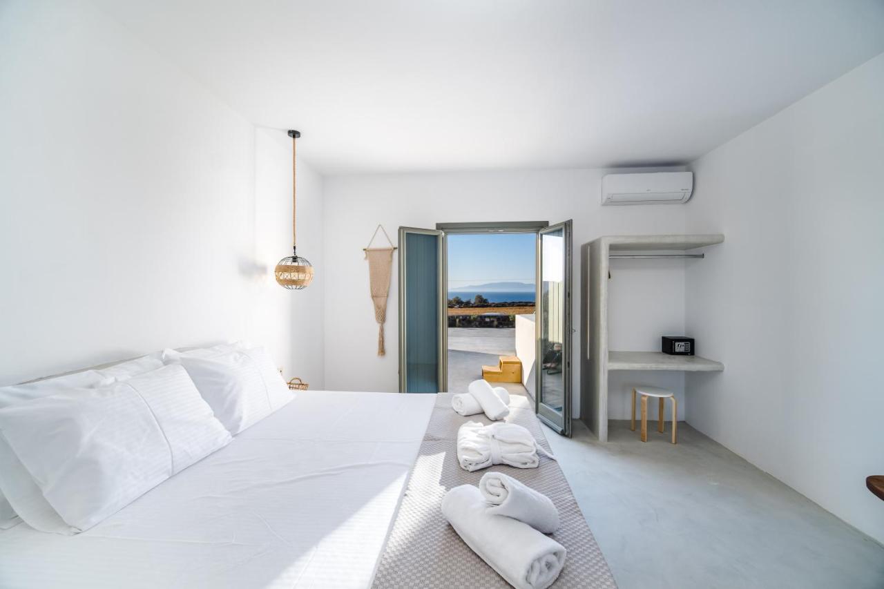 Amethyst Luxury Suites Oia Екстериор снимка