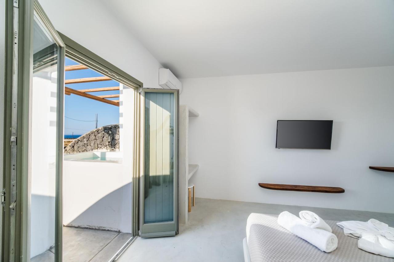 Amethyst Luxury Suites Oia Екстериор снимка
