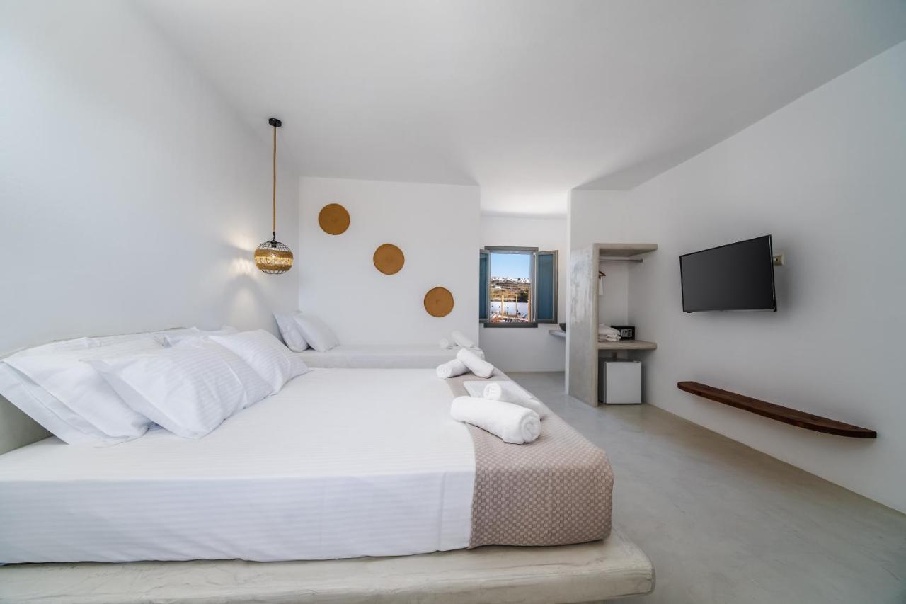 Amethyst Luxury Suites Oia Екстериор снимка