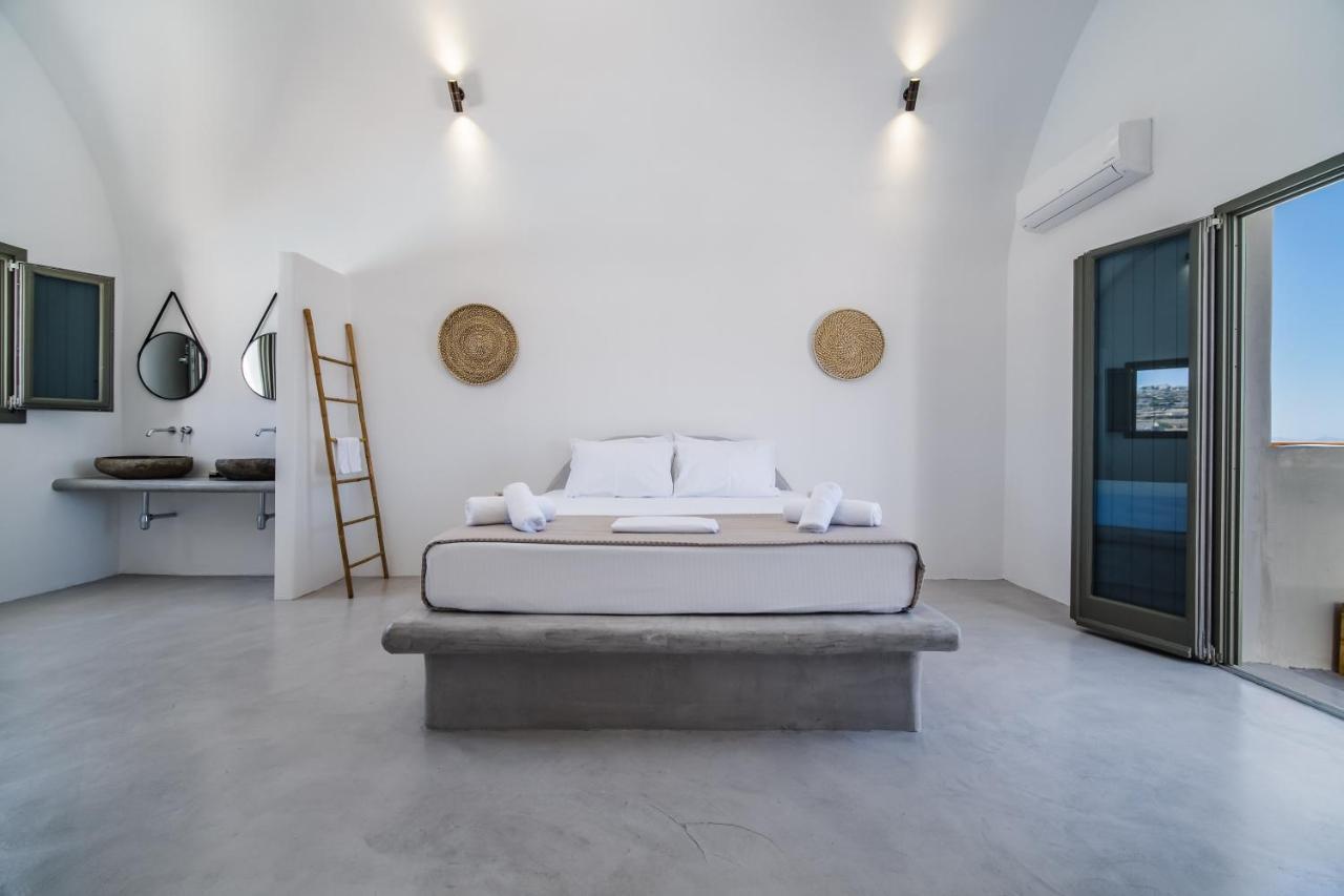 Amethyst Luxury Suites Oia Екстериор снимка