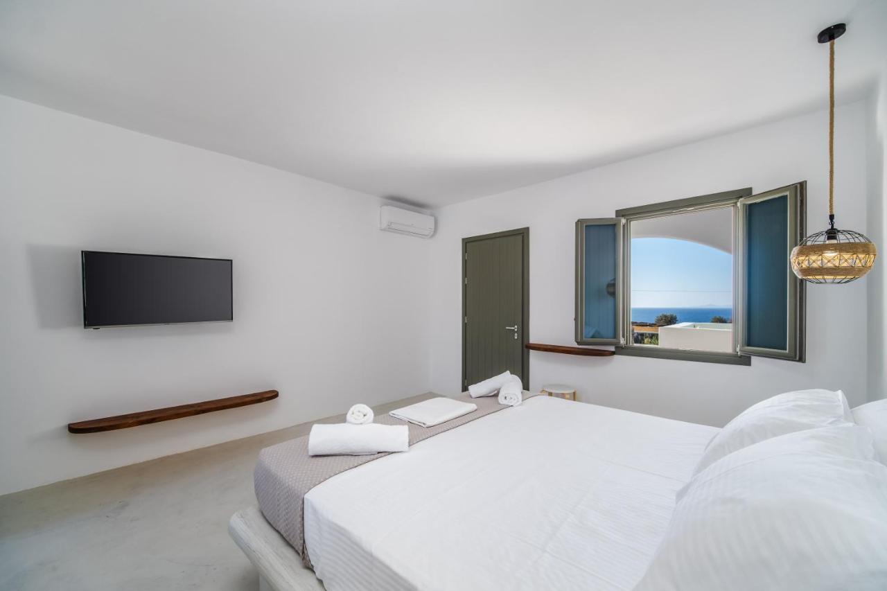 Amethyst Luxury Suites Oia Екстериор снимка