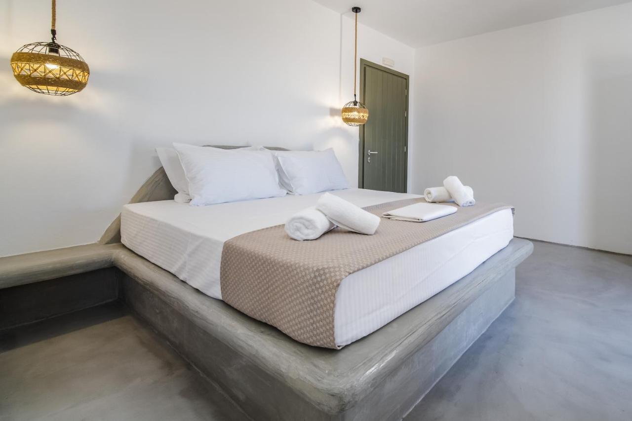 Amethyst Luxury Suites Oia Екстериор снимка