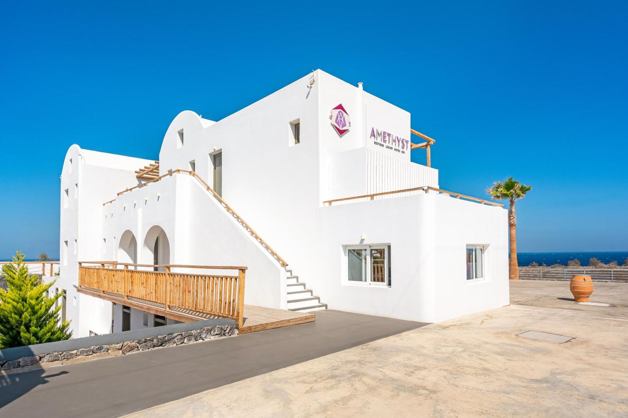 Amethyst Luxury Suites Oia Екстериор снимка