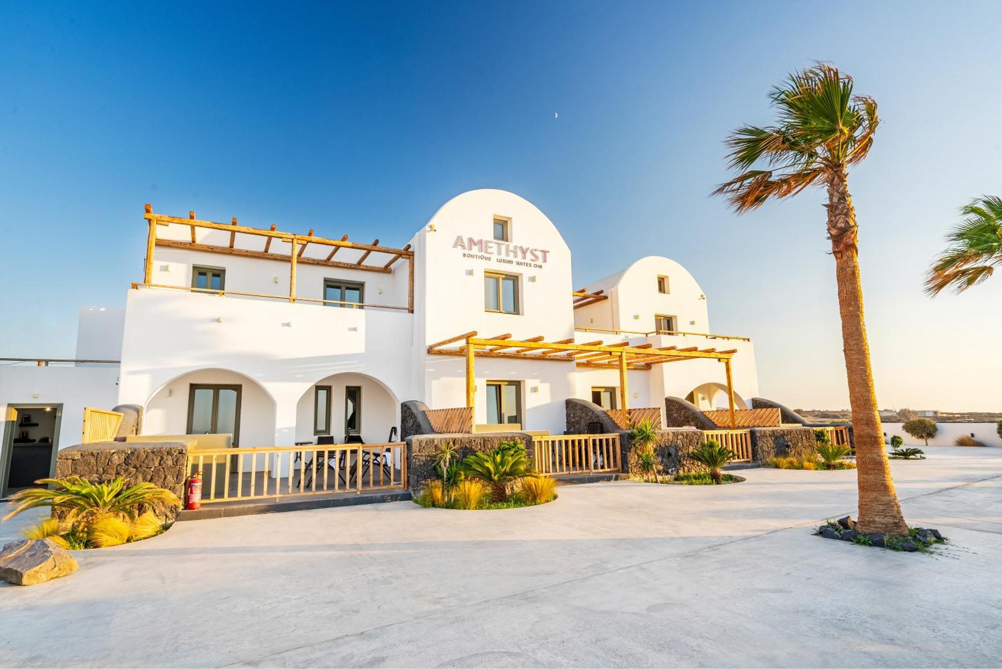 Amethyst Luxury Suites Oia Екстериор снимка