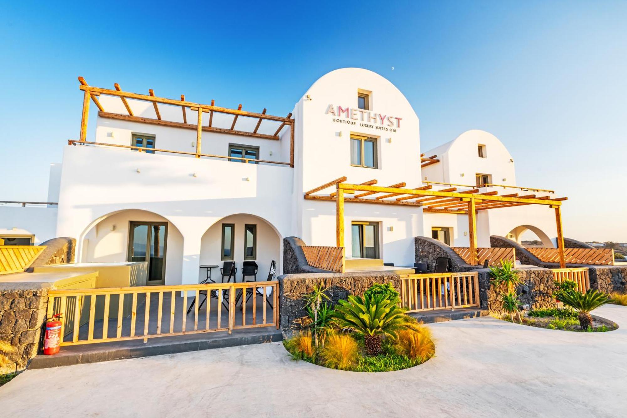 Amethyst Luxury Suites Oia Екстериор снимка
