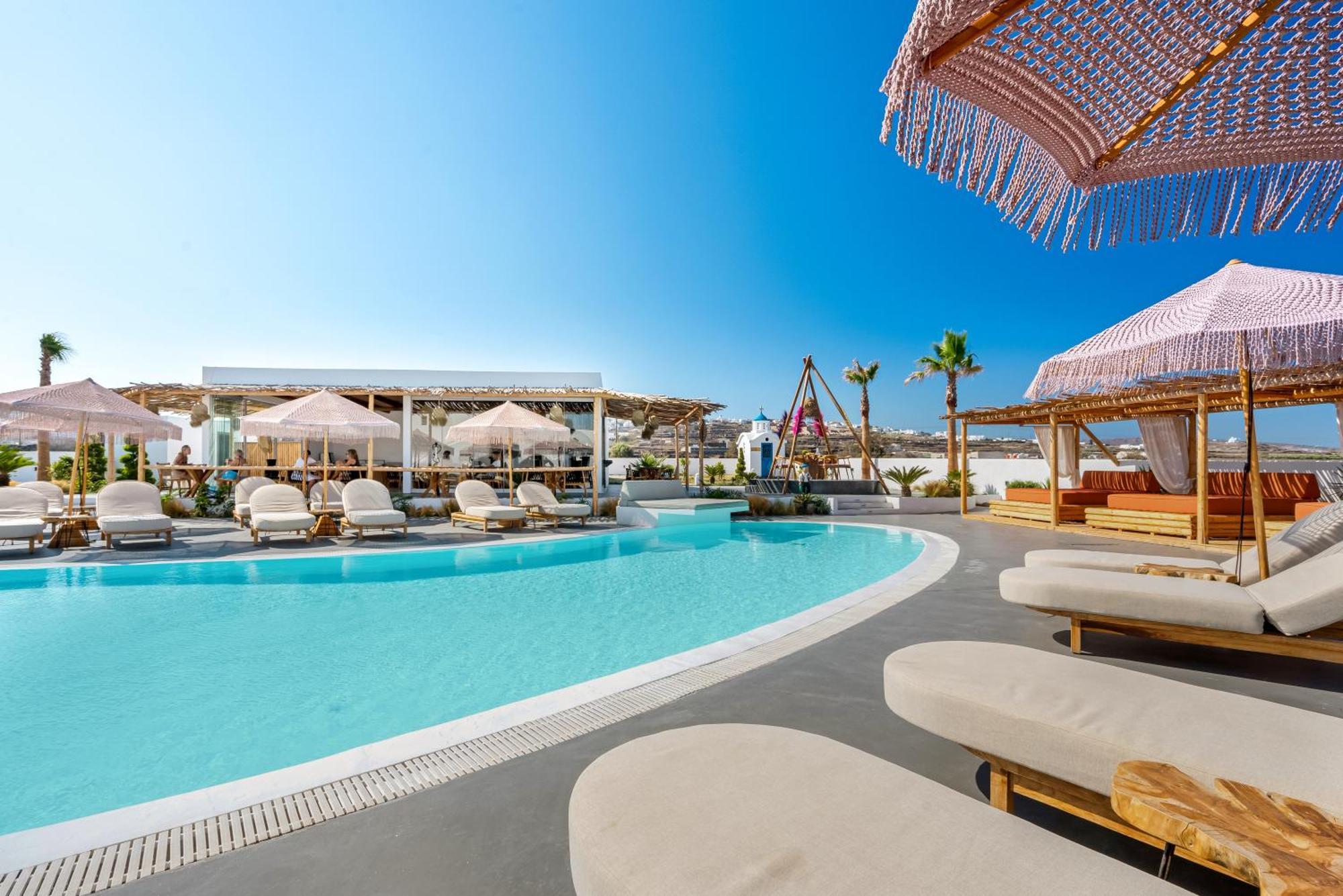 Amethyst Luxury Suites Oia Екстериор снимка