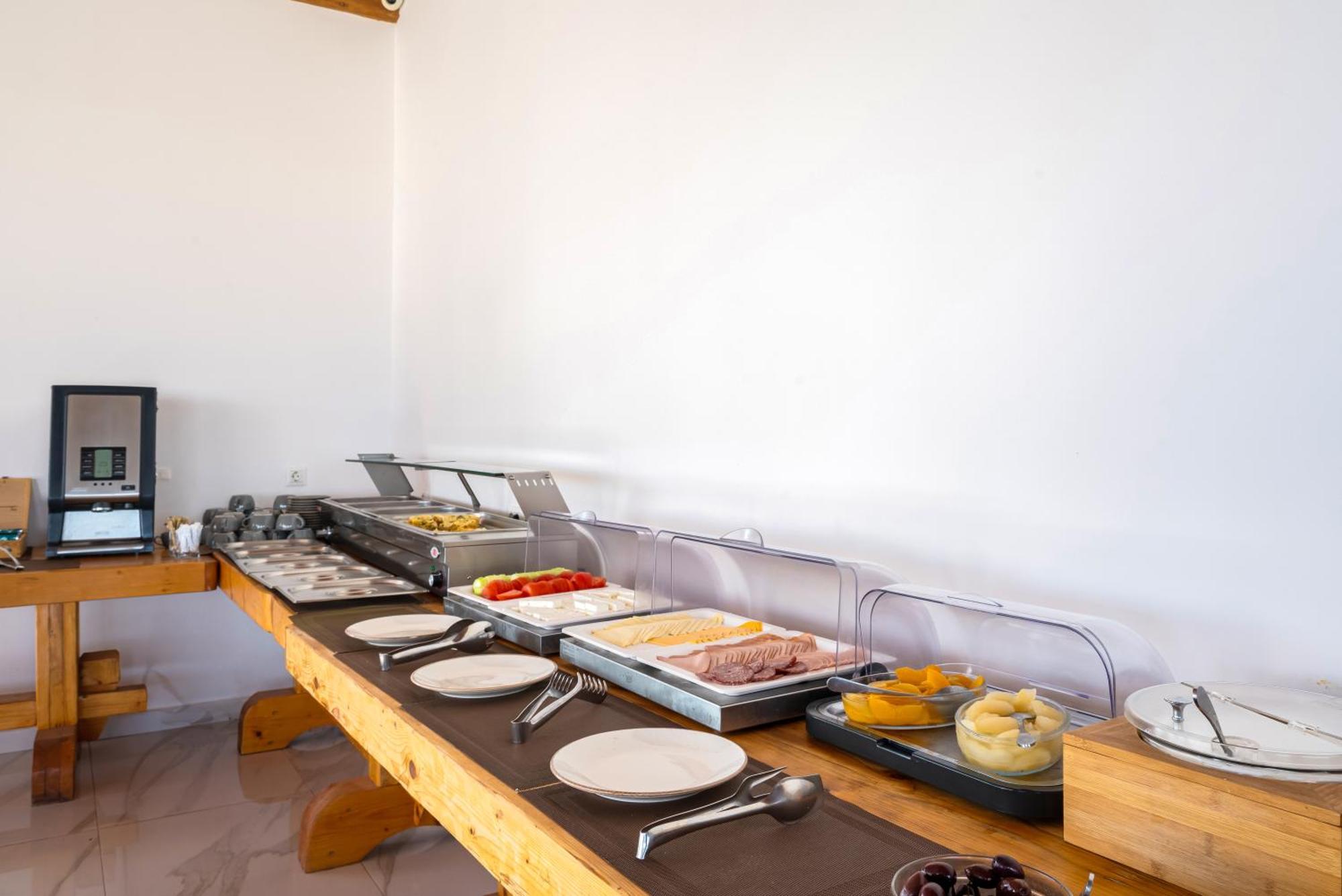 Amethyst Luxury Suites Oia Екстериор снимка